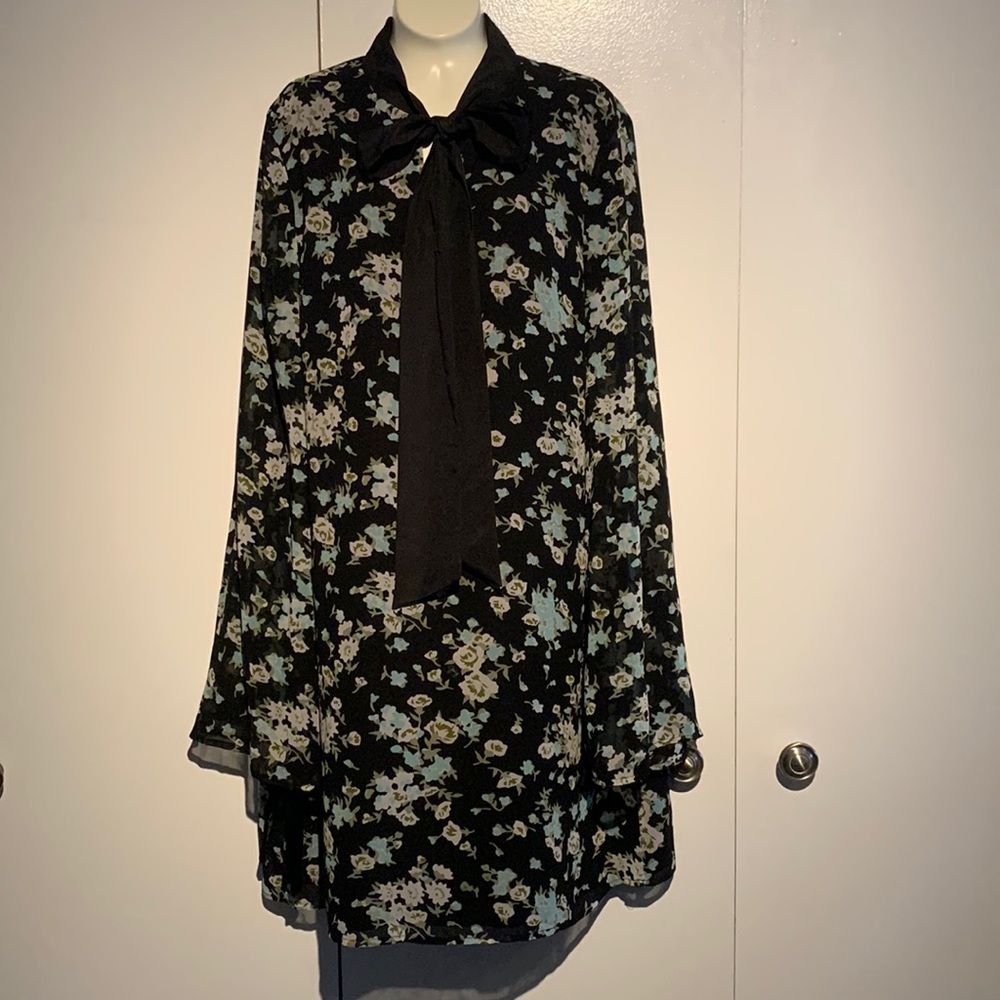 Juicy Couture Black Label Black Floral Dress Sz 10